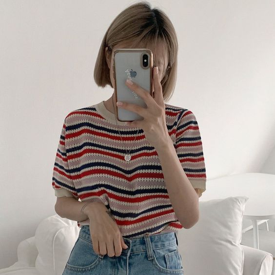 chon_nhung_kieu_ao_soc_ngang_co_mau_sac_tuoi_sang_de_lam_moi_ban_than_4d8f676076dc4346af702636864585ed_grande chon nhung kieu ao soc ngang co mau sac tuoi sang de lam moi ban than 4d8f676076dc4346af702636864585ed grande