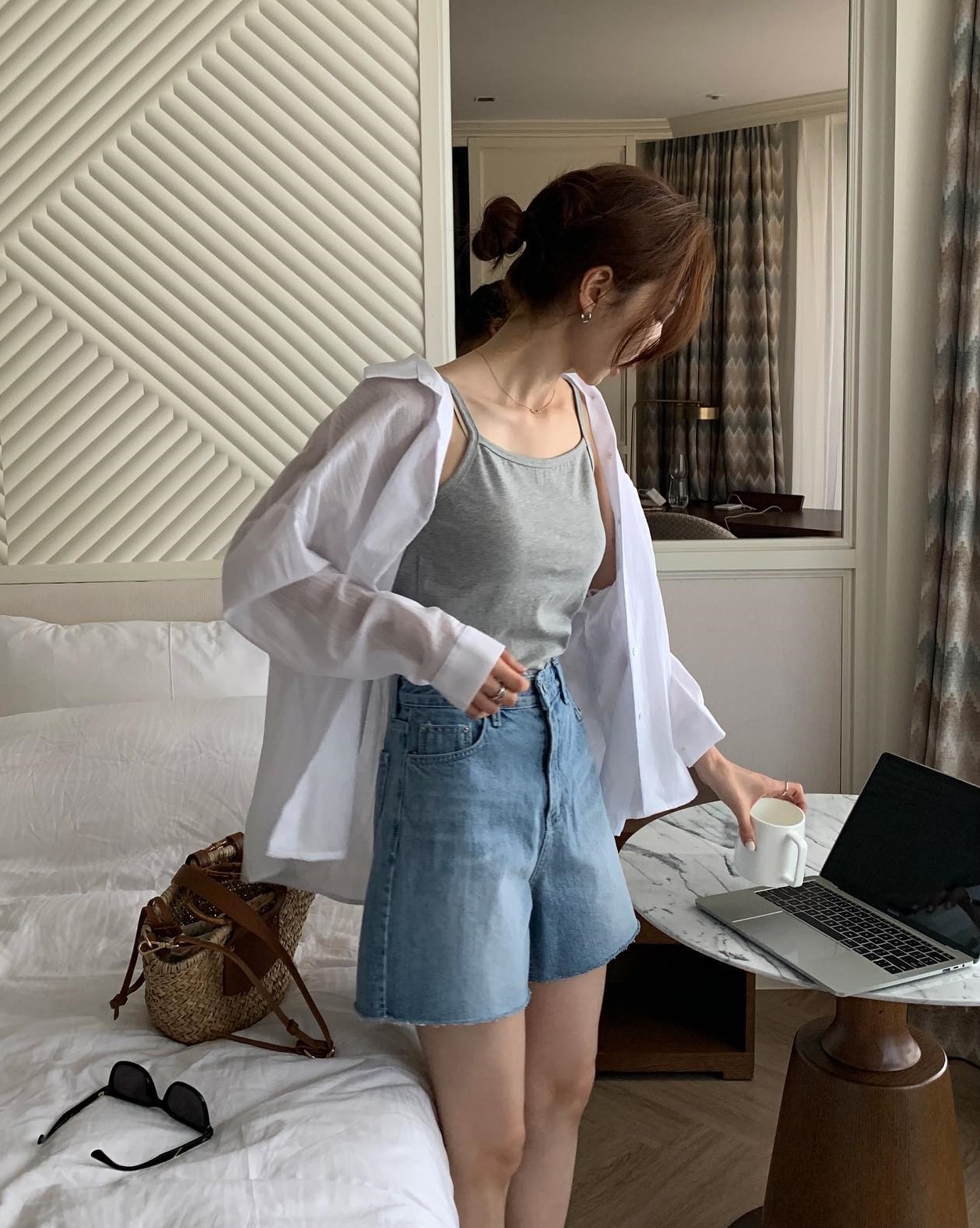 Style áo sơ mi khoác ngoài nữ caro năng động