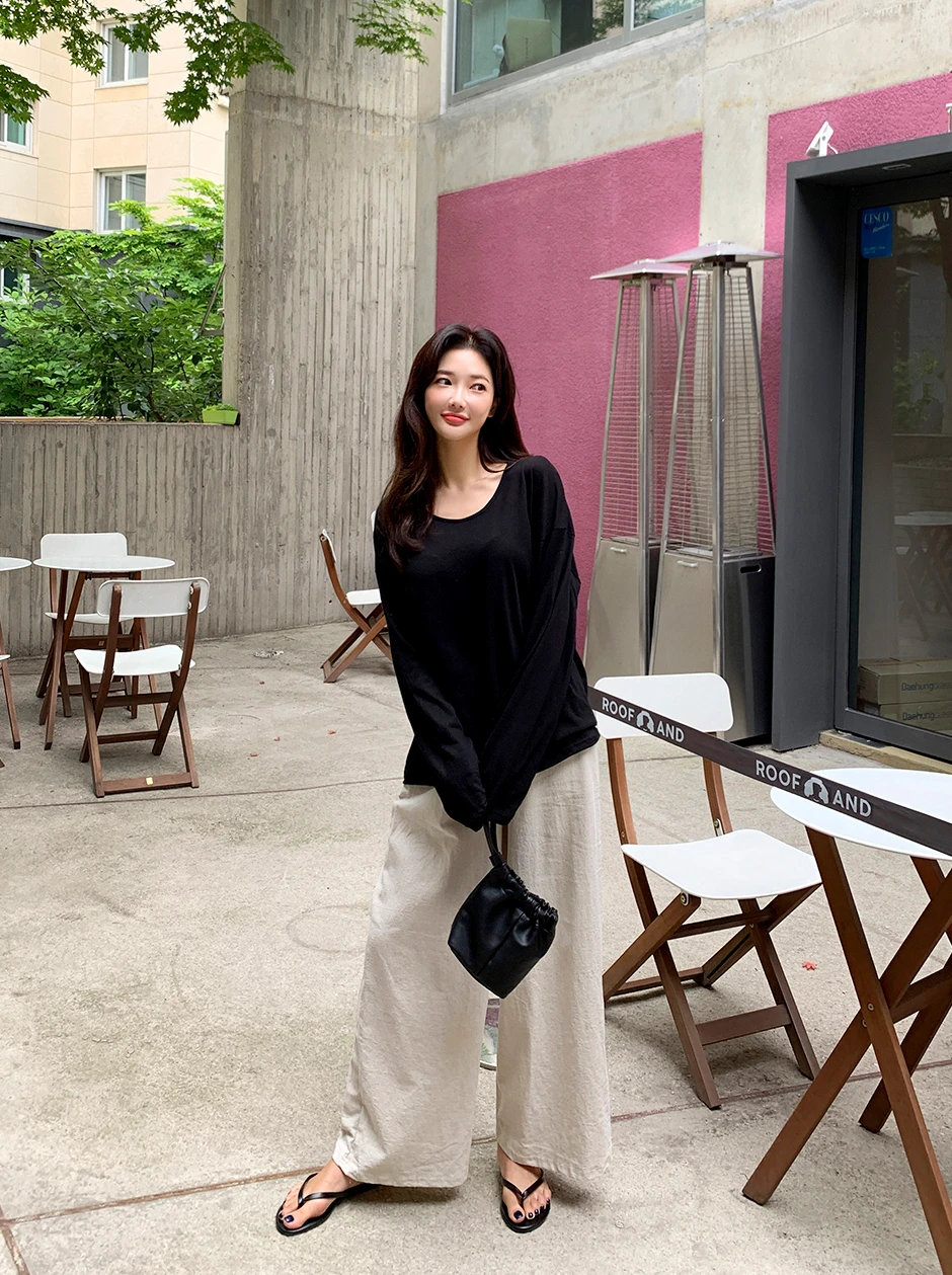 Outfit với quần đũi nữ màu be