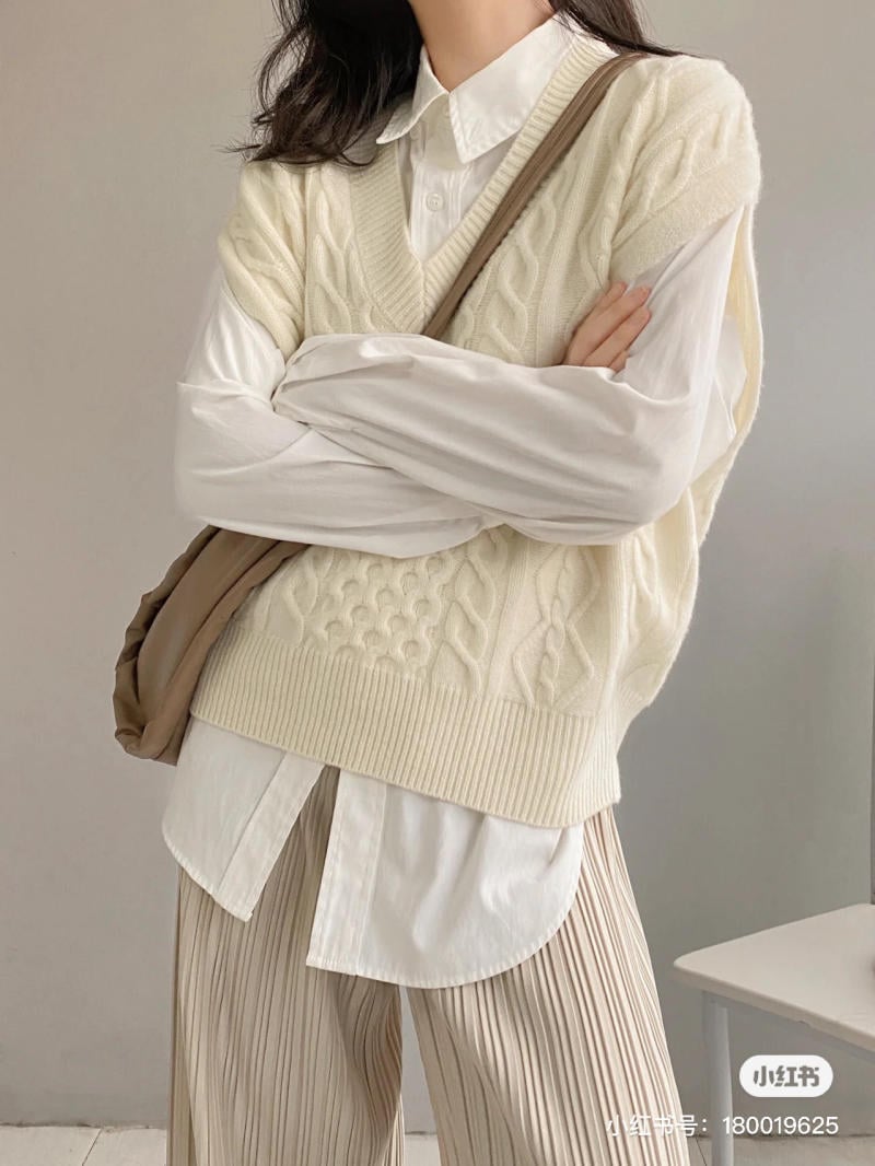 10+ Cách Phối Áo Gile Với Áo Giữ Nhiệt Sành Điệu Hack Dáng 2 Cách phối áo gile với áo giữ nhiệt thanh lịch