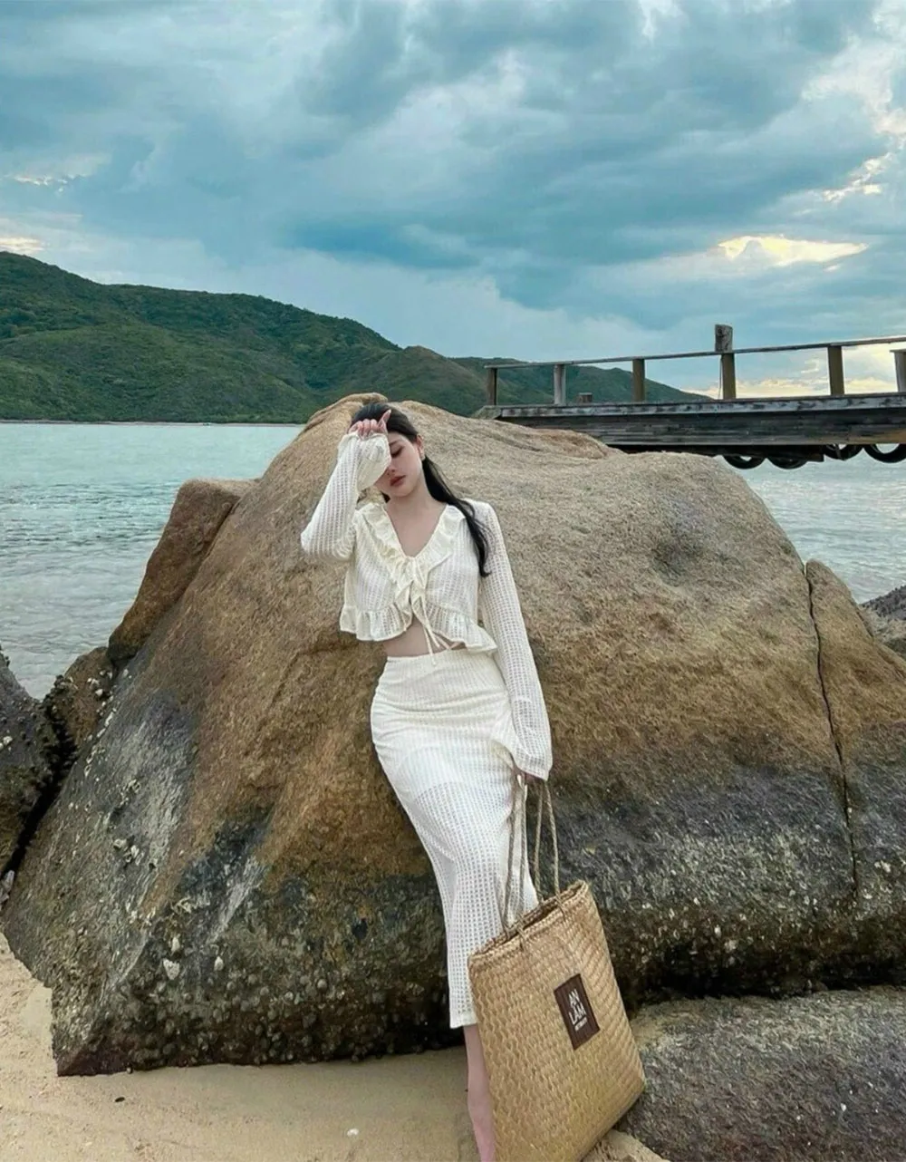 Váy ngắn đi biển