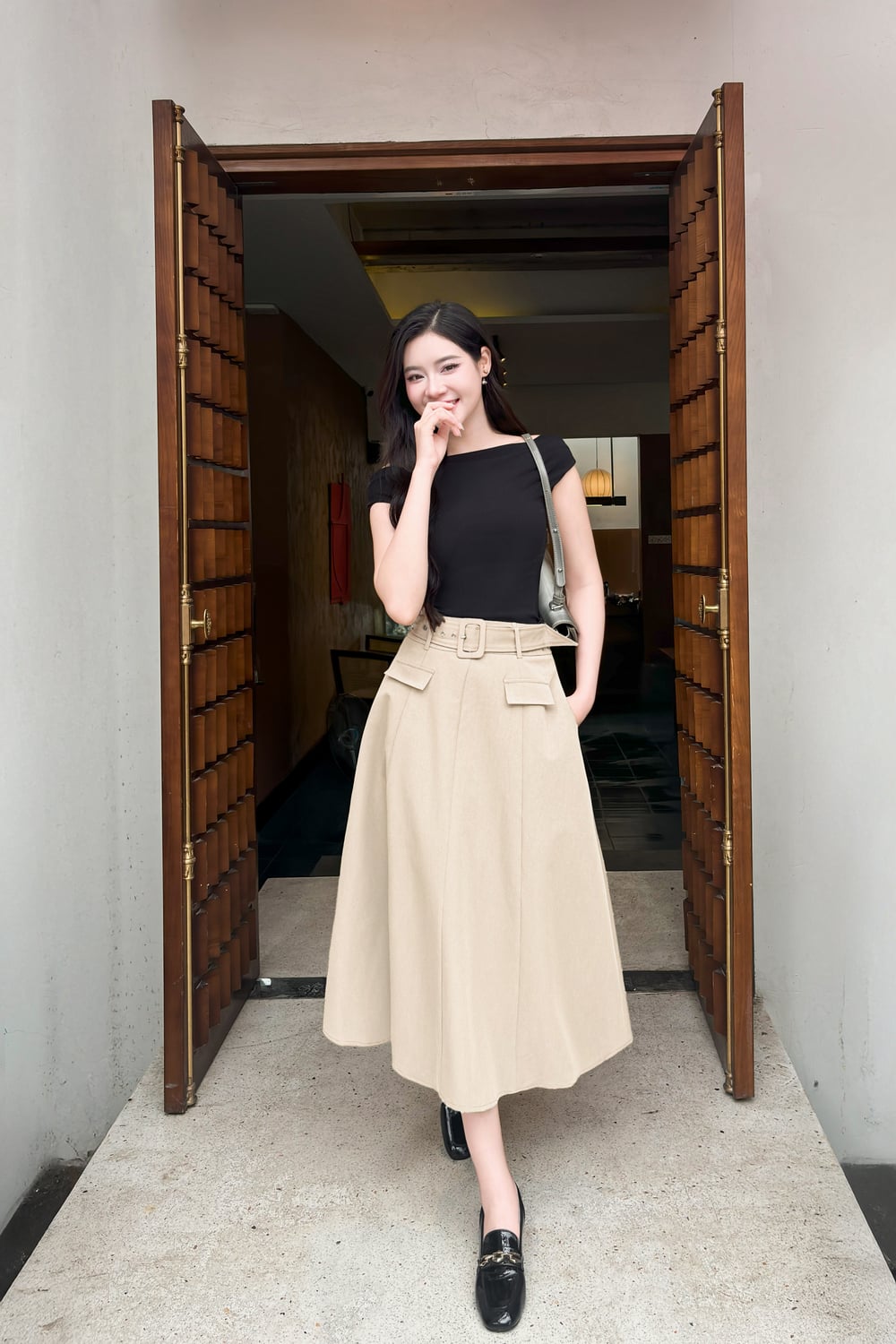 12+ Cách Phối Đồ Với Chân Váy Màu Be Thanh Lịch, Sành Điệu 3 Cách phối đồ với chân váy ngắn màu be