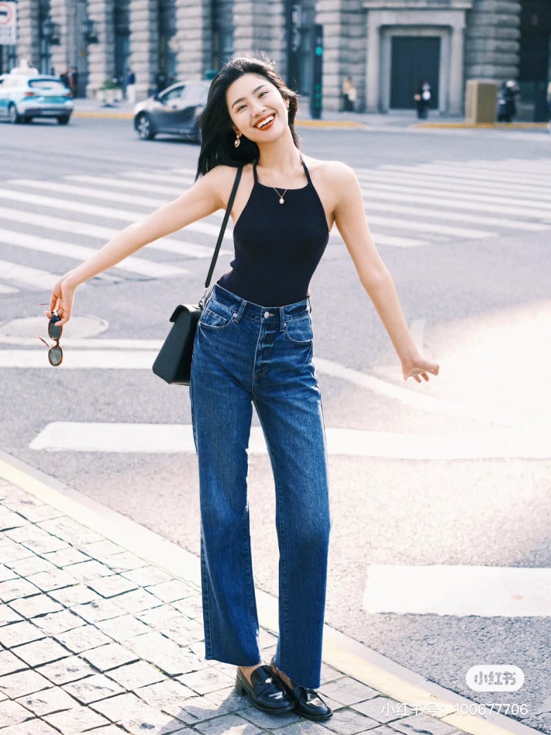 Phối đồ với quần jean ống đứng đi làm