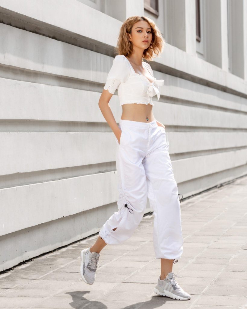 quan dui trang mac voi ao gi 3747