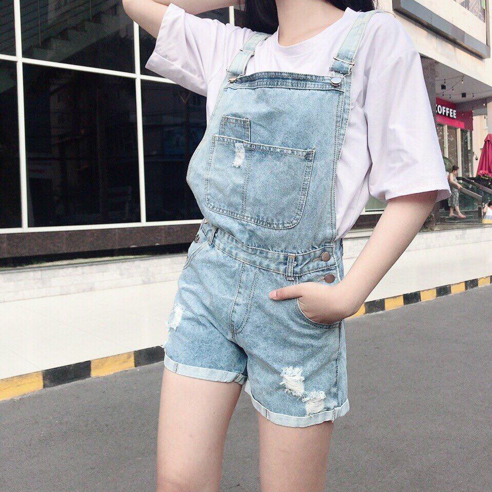 Cách mặc yếm jean đẹp