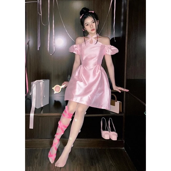 Đầm Trễ Vai Dự Tiệc Cổ Yếm 2026 Sang Trọng, Cao Cấp 6 Đầm Trễ Vai Dự Tiệc Cổ Yếm 2026 Sang Trọng, Cao Cấp - Ảnh 6