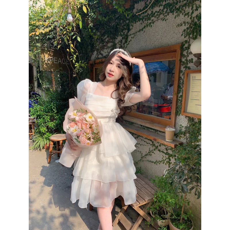 Phối đồ với đầm dạ hội công chúa