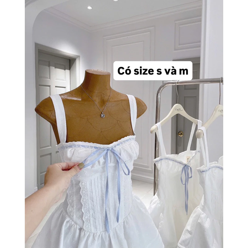 đầm trắng 2 dây dự tiệc