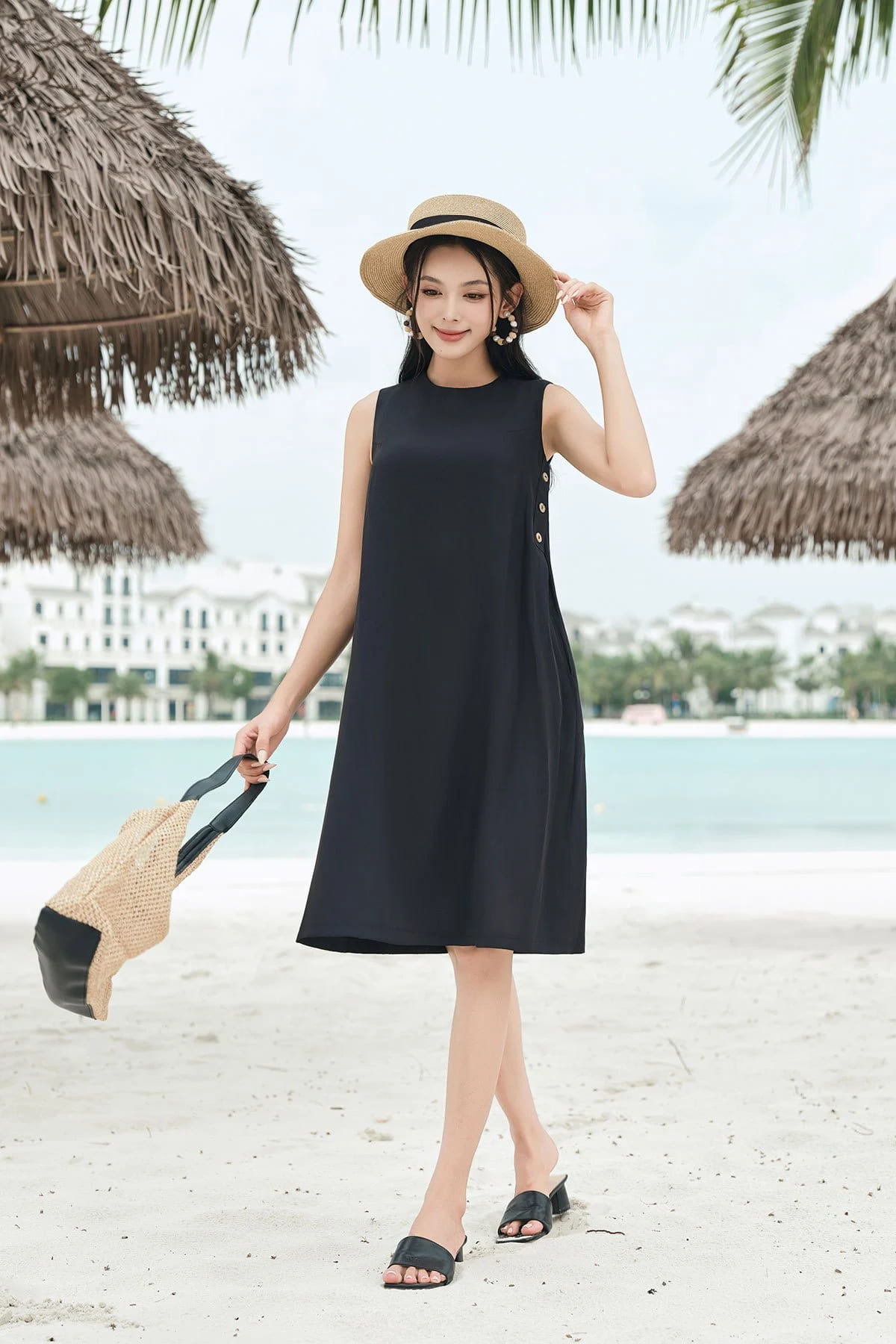 Cách phối đồ đi biển cho nữ