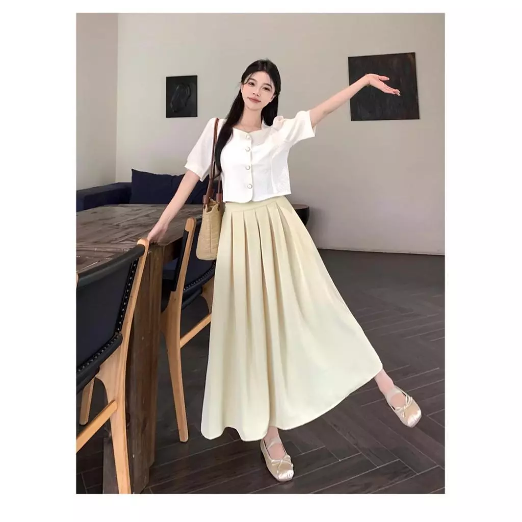 Áo Cổ Vuông Tay Ngắn Cotton 4 Chiều Cao Cấp, Bền Đẹp 4 Áo Cổ Vuông Tay Ngắn Cotton 4 Chiều Cao Cấp, Bền Đẹp - Ảnh 4