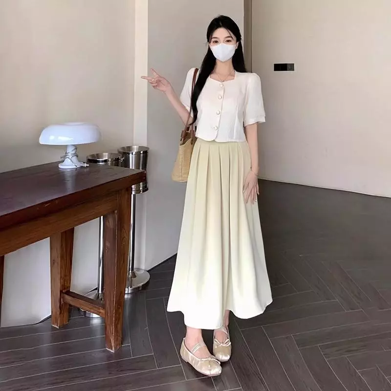 Áo Cổ Vuông Tay Ngắn Cotton 4 Chiều Cao Cấp, Bền Đẹp 3 Áo Cổ Vuông Tay Ngắn Cotton 4 Chiều Cao Cấp, Bền Đẹp - Ảnh 3